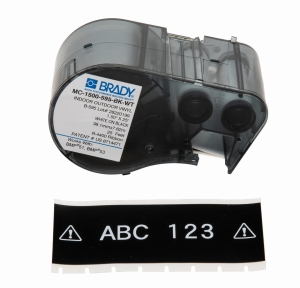 Brady M5C-1500-595-BK-WT etykieta winylowa czarna 38,10mm x 7,62m (170947)